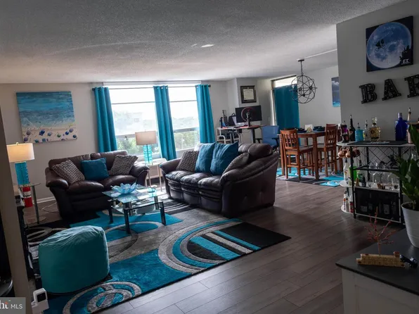 205 E Joppa Rd APT 405, Towson, MD 21286