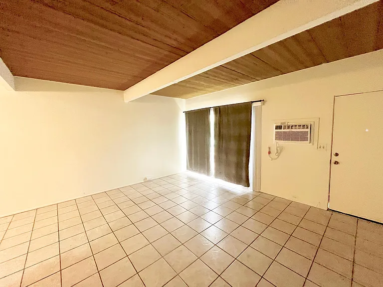 1900 E Baristo Rd #6 — Photo 8