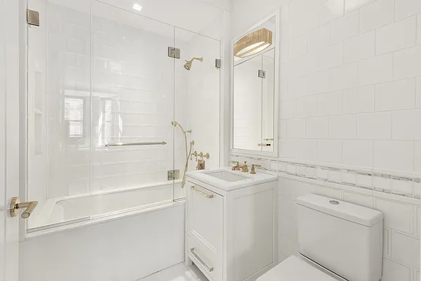 Rented by Corcoran | media 8