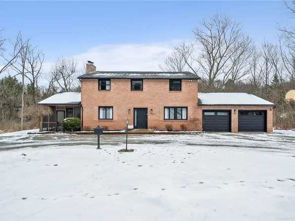 500 Beaver Rd, Jeannette, PA 15644