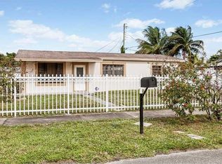 1241 NE 213th Ter, Miami, FL 33179