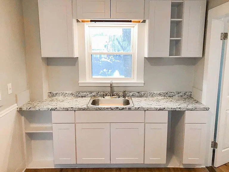 11 Fern St #1 — Photo 3