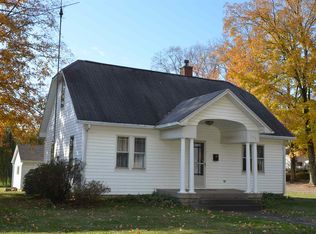 111 W 2nd St, Huntingburg, IN 47542