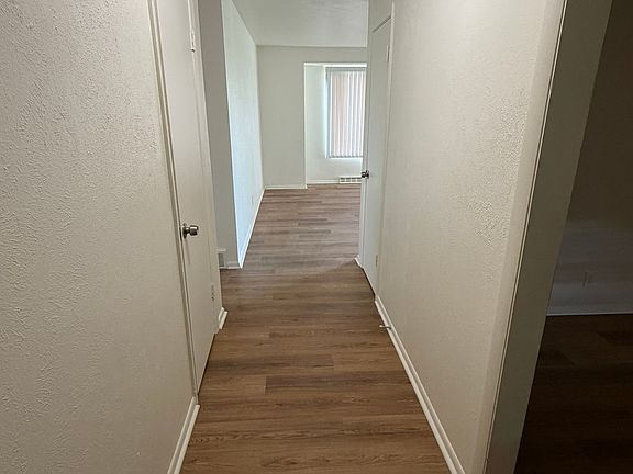 2nd image of 5965 W 50th Ave
