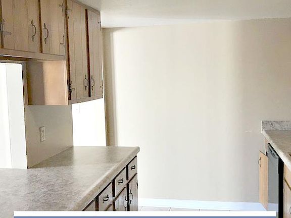 3rd image of 5900 Allens Lake Ct