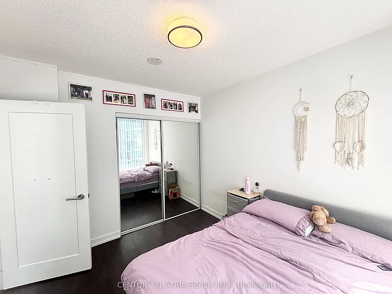 10 York St #1908 — Photo 8