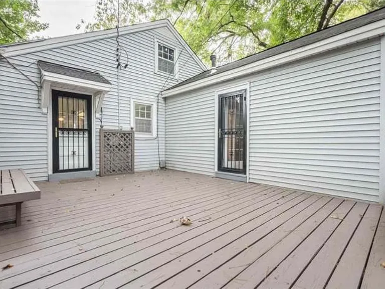 3634 Kearney Ave — Photo 2