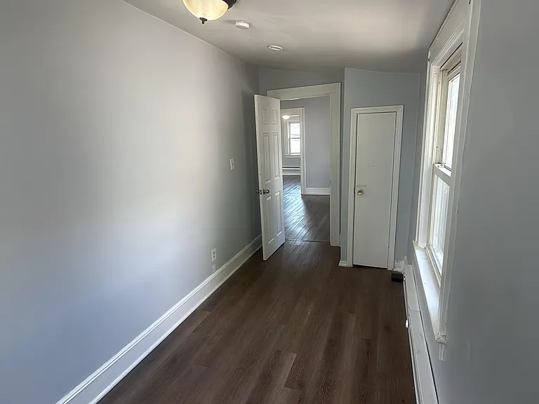 182 Dewey St #2 — Photo 11