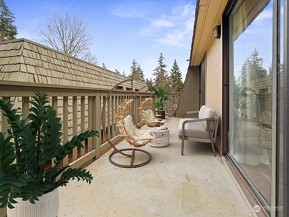 4th image of 1420 153rd Avenue NE #3714