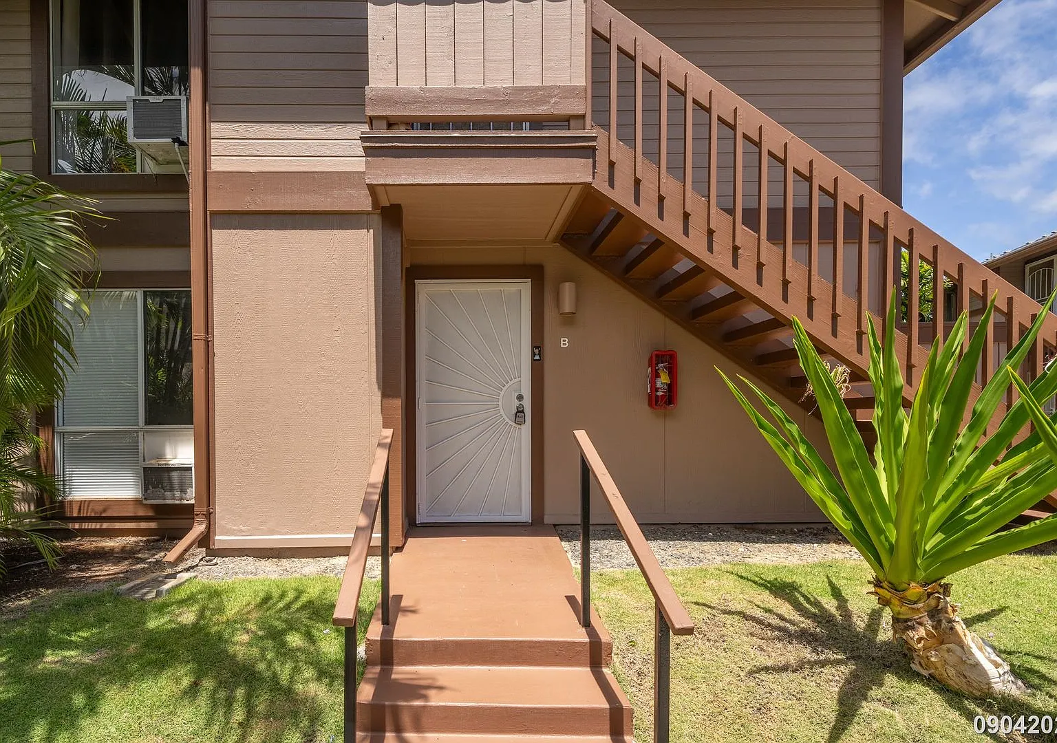2-Bedroom, 1.5-Bath Townhome | 2 Parking | Ground Floor | Palm Villas | $2,650 — Photo 3