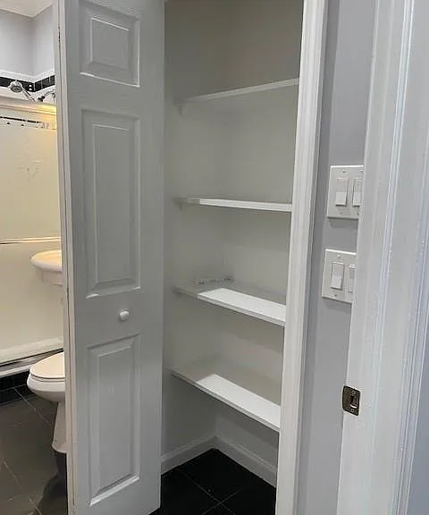 4 Newfield St #1 — Photo 11