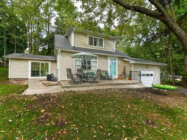 76 Orchard STREET, Williams Bay, WI 53191