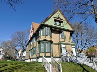1035 N 21st St, Milwaukee, WI 53233