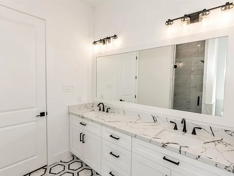 18219 Polo Meadow Dr — Photo 14