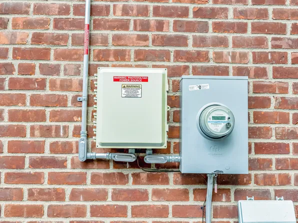 65-32 170th Street image 15 of 27