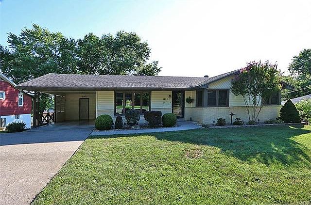 1st image of 1459 Kingsway Dr