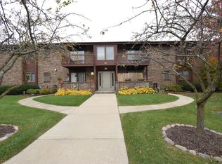 3800 Cheyenne Ct, Racine, WI 53404