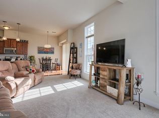 726 Whitetail Dr, Hummelstown, PA 17036