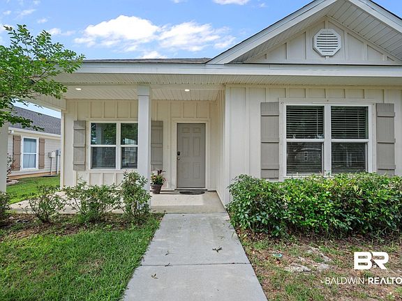 3rd image of 24154 Veranda Cir