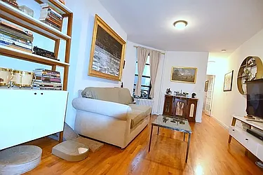 Rented by Manhattan Spaces