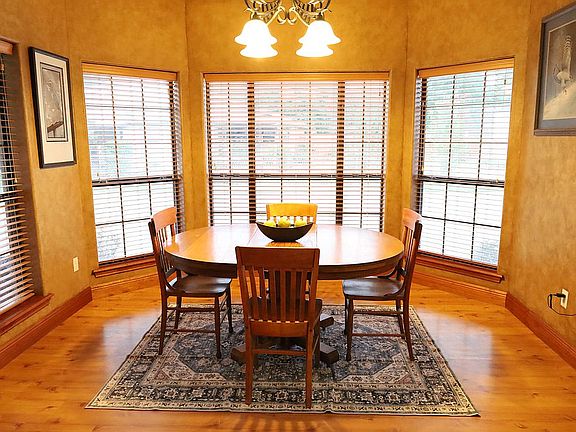 5th image of 6416 Rosewood Dr
