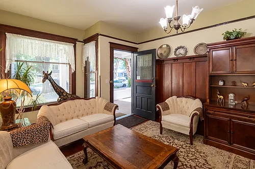 2216 I St Photo 1