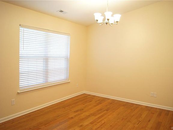 4th image of 2900 Bufflehead Ct