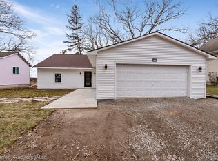 7134 Swiss Dr, Linden, MI 48451