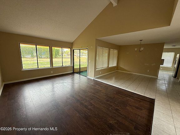 4th image of 9085 Heather Blvd