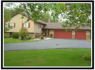 588 Spurline Cir, Hudson, WI 54016
