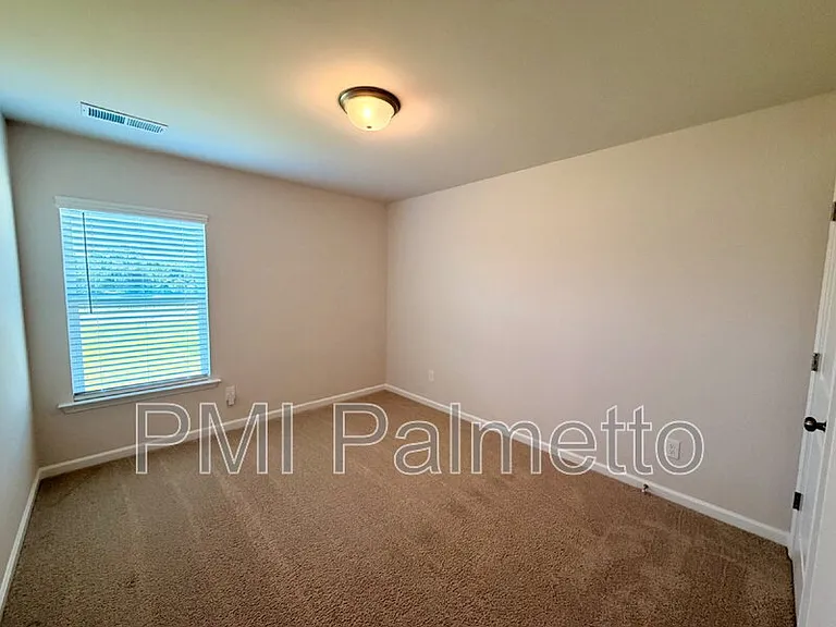 1074 Cornelia St — Photo 21