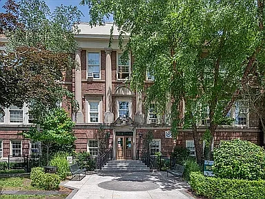 51 Prince St — Photo 27