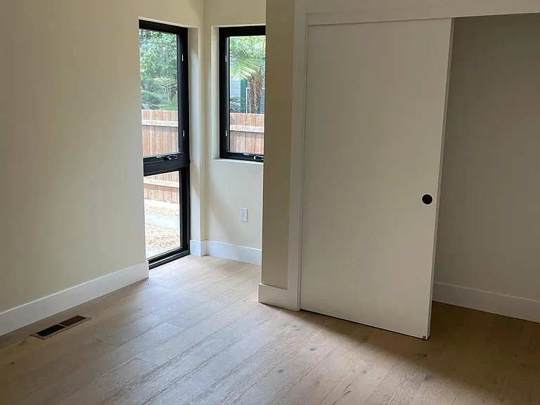 1825 Berkeley Way #B — Photo 12