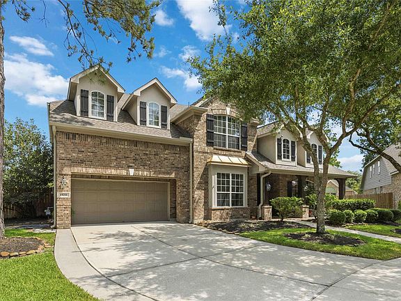 3rd image of 15711 Sandy Falls Ct