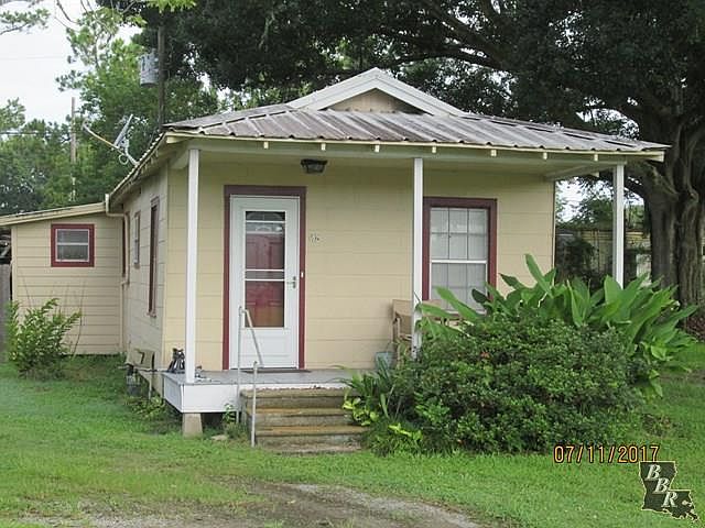 2nd image of 2034 Bayou Blue Rd