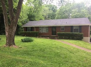 240 Lisa Ln, Nashville, TN 37210