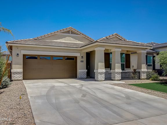 5th image of 38092 W San Ildefanso Ave