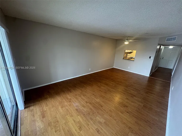 7910 Colony Cir N #304 — Photo 11
