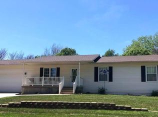 3505 Rowland St, Hutchinson, KS 67502