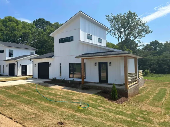 200 Lakeshore Dr, Muscle Shoals, AL 35661