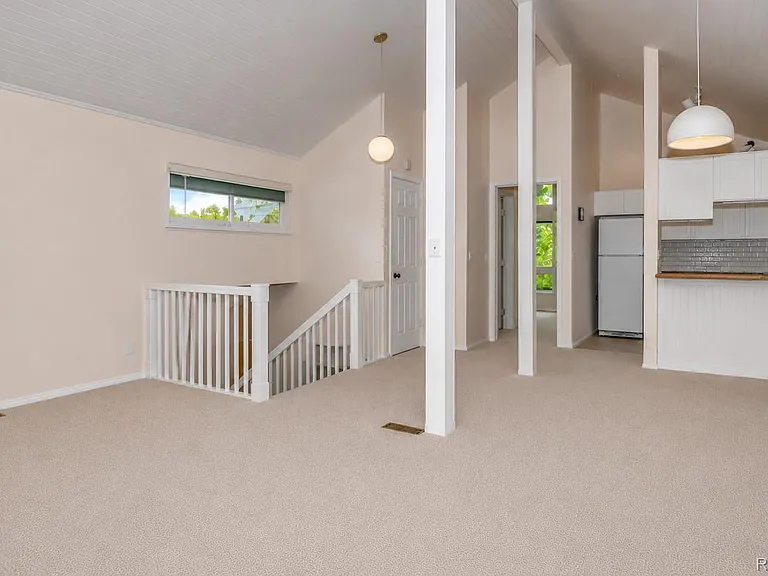 2730 Lafayette Dr — Photo 7