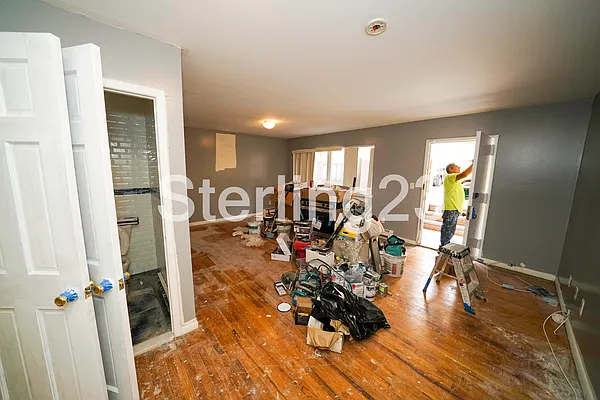 Rented by Sterling Realty Solution Inc | media 1