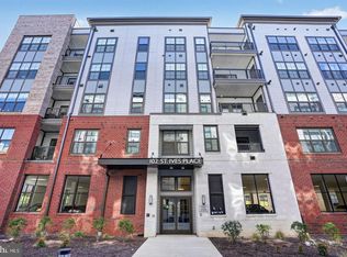 102 Saint Ives Pl APT 401, Oxon Hill, MD 20745