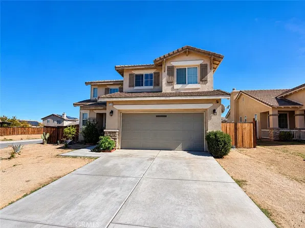15001 Dragon Tree Dr, Adelanto, CA 92301