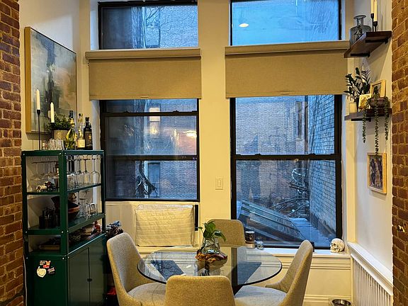 4th image of 112 W 86th St APT 4
