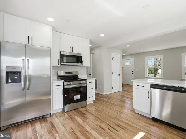 10442 Saint Pauls Rd, Bealeton, VA 22712