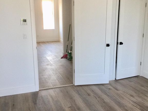 4th image of 11214 Rockaway Beach Blvd #2