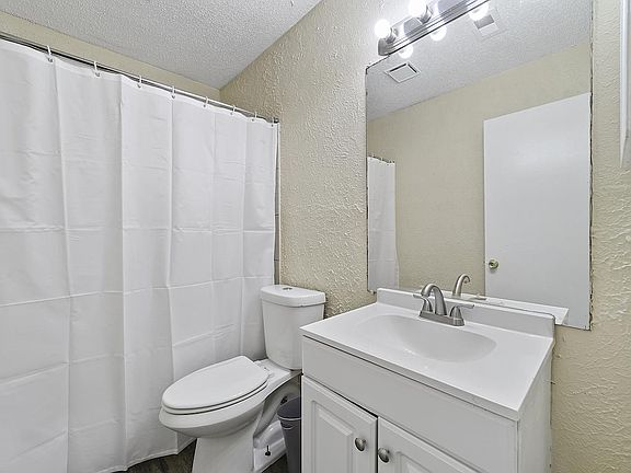 4th image of 1133 Walnut Hill Ln #18106254