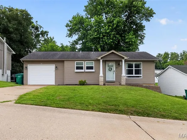 612 Banks Dr, Pevely, MO 63070