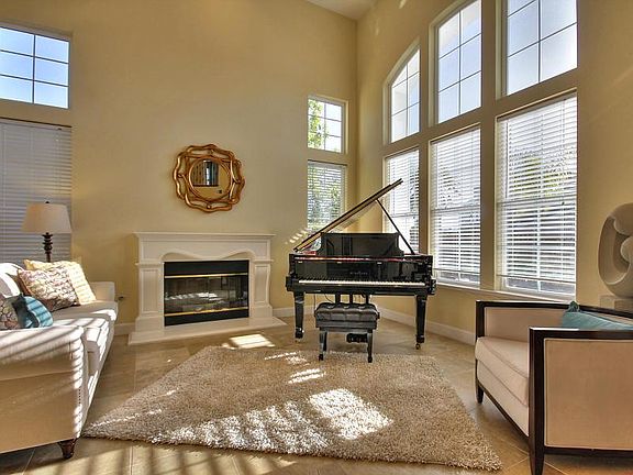3rd image of 2210 Winding Hills Ct